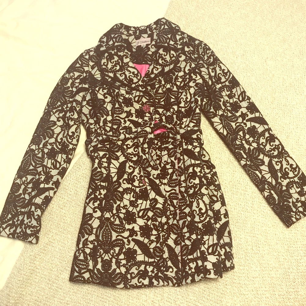 3 Sisters Coat
